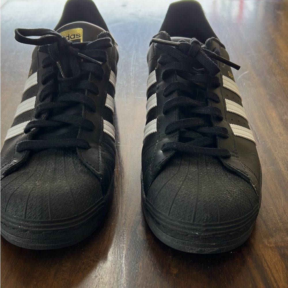 adidas superstar size 12 athletic shoe